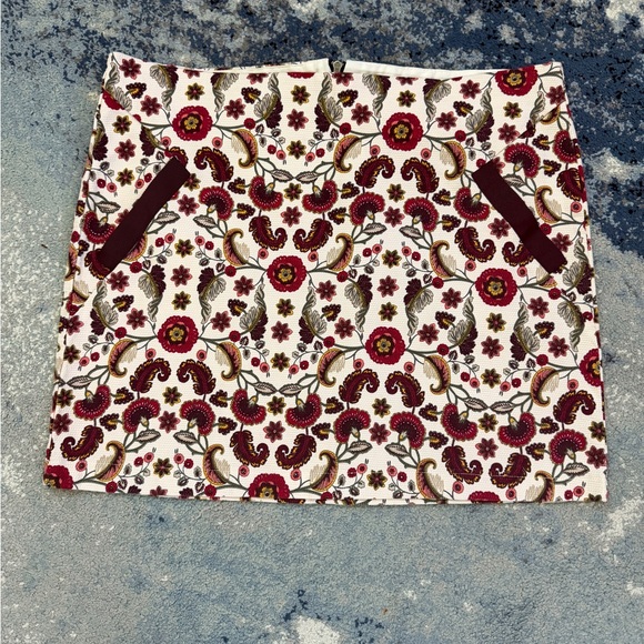 Joe Boxer Dresses & Skirts - Joe Boxer Paisley Mini Skirt - Red and Cream